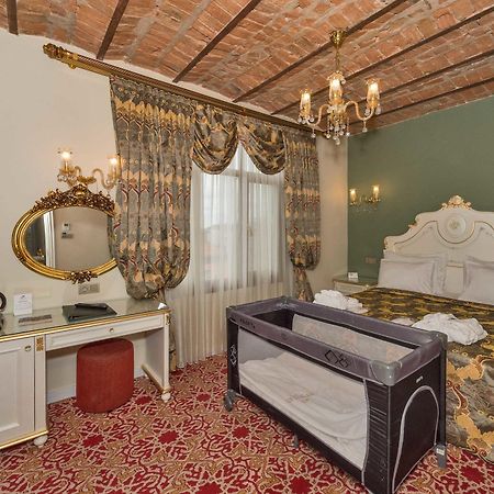 By Murat Crown Hotel Taksim Истанбул Екстериор снимка