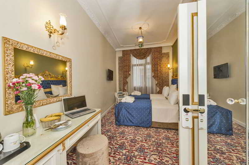 By Murat Crown Hotel Taksim Истанбул Екстериор снимка
