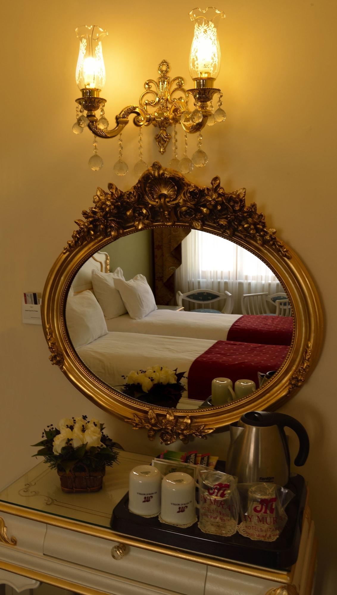 By Murat Crown Hotel Taksim Истанбул Екстериор снимка
