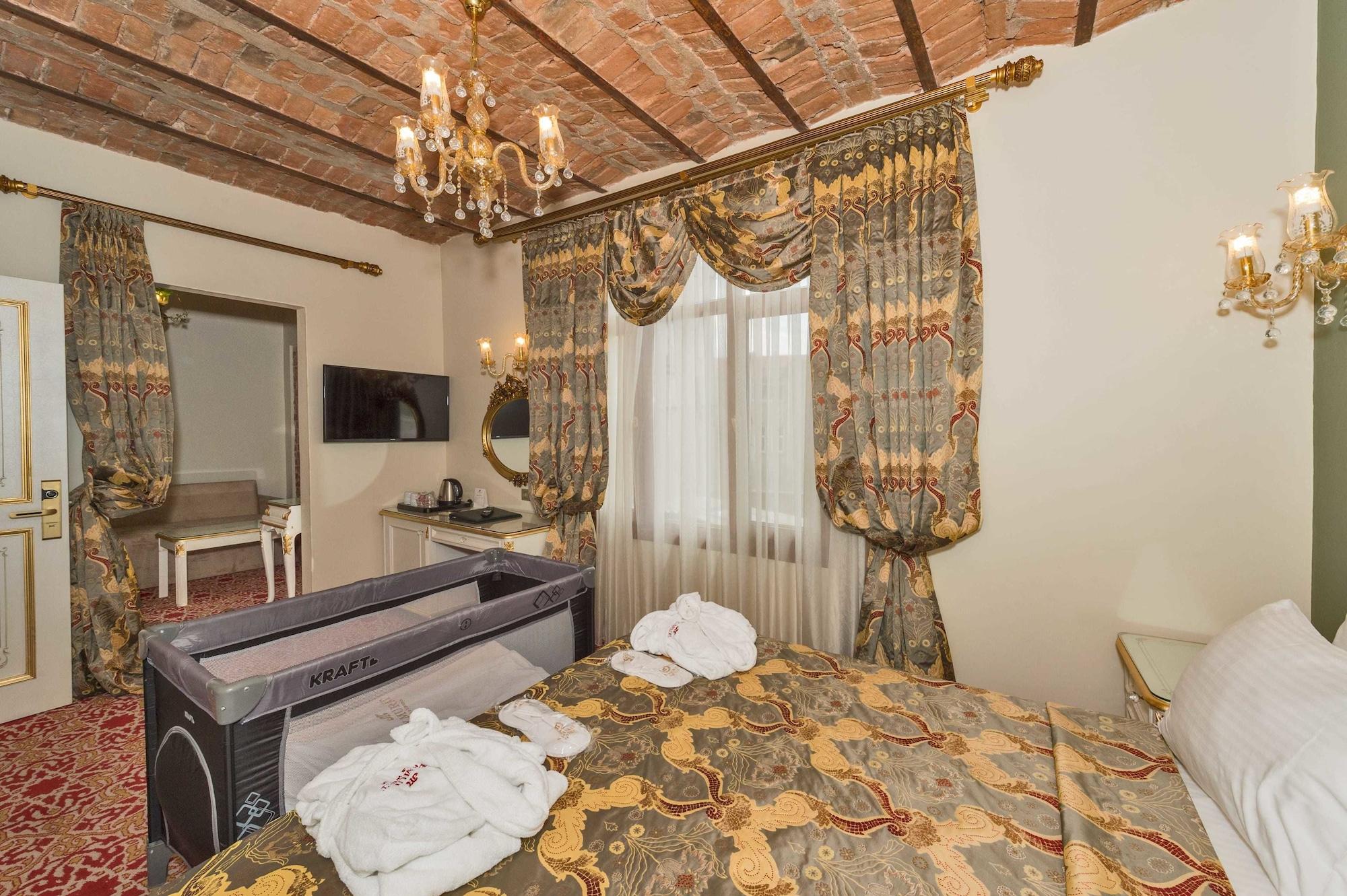 By Murat Crown Hotel Taksim Истанбул Екстериор снимка