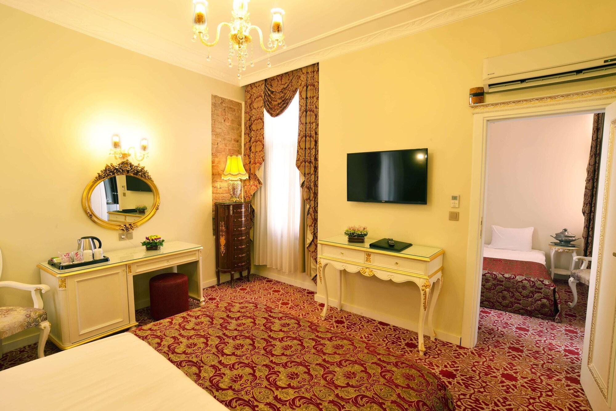 By Murat Crown Hotel Taksim Истанбул Екстериор снимка