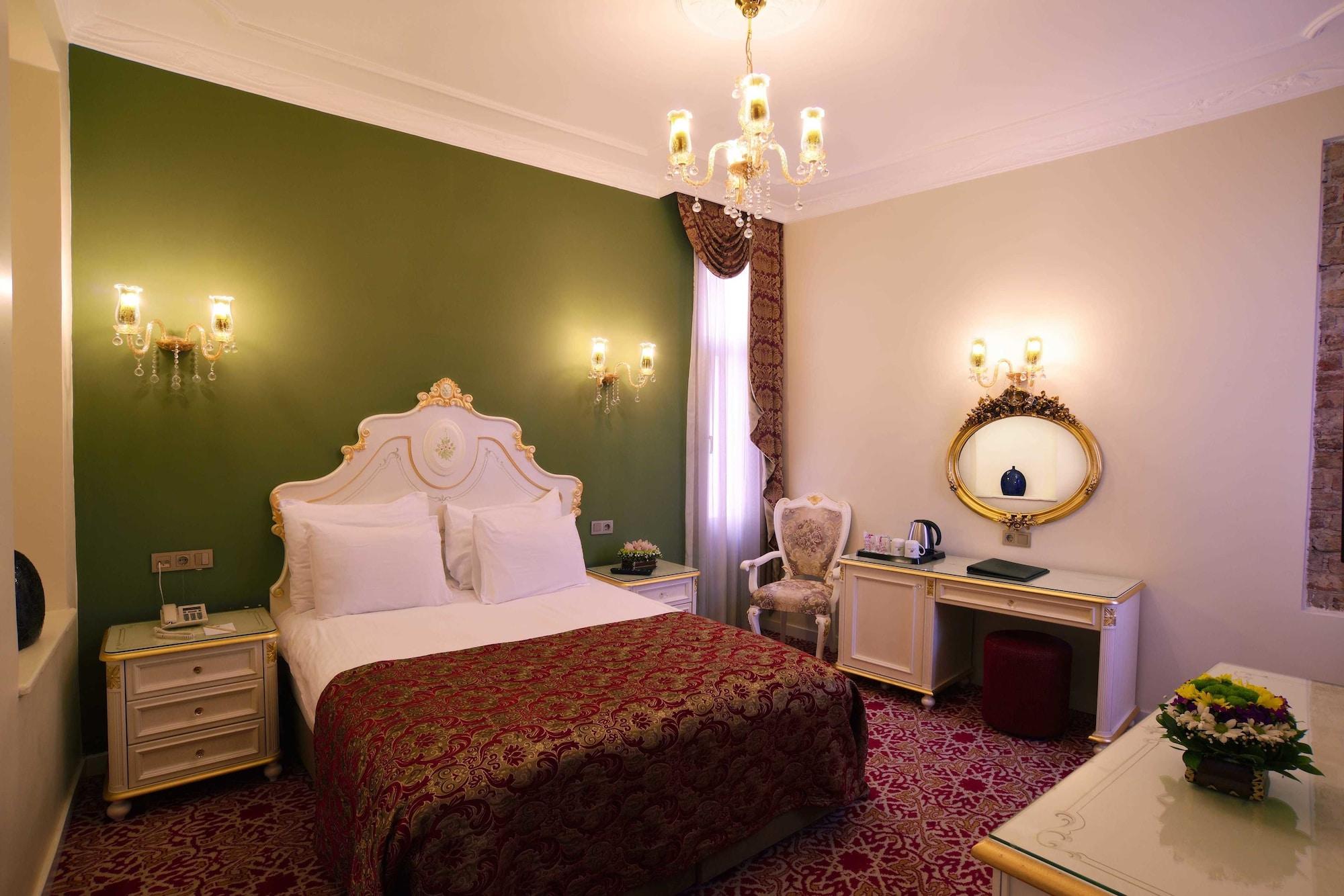 By Murat Crown Hotel Taksim Истанбул Екстериор снимка