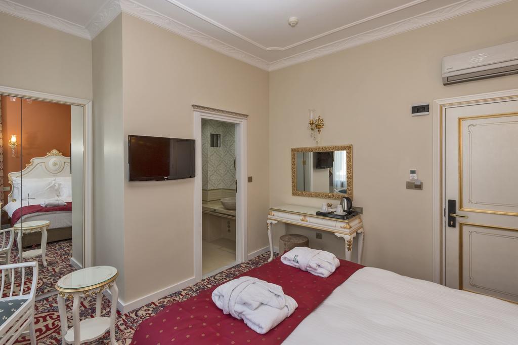 By Murat Crown Hotel Taksim Истанбул Екстериор снимка