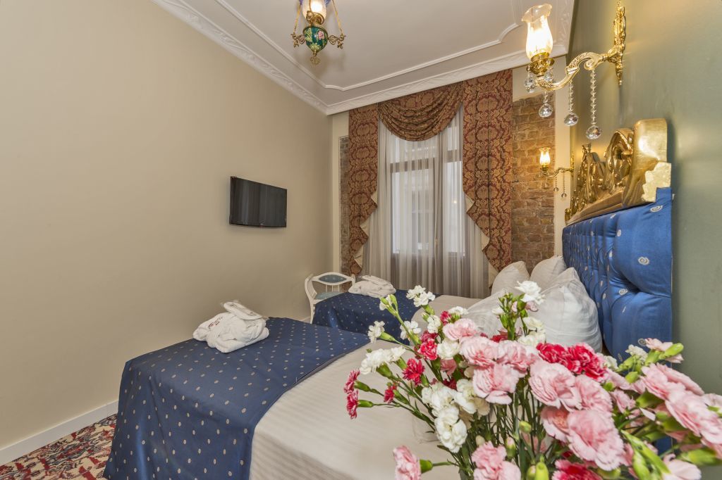 By Murat Crown Hotel Taksim Истанбул Екстериор снимка